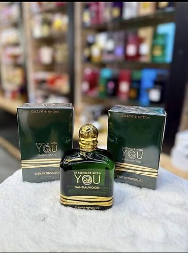 ugg kozne: Parfem na slici je Emporio Armani Stronger With You Sandalwood — 1