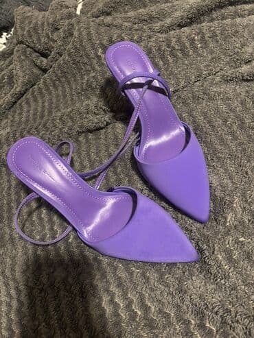 sandale platforma ccc: Sandals, Bershka, 36 — 1