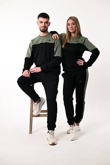 nike crvene: Uniseks trenerka komplet – bluza i donji deo - Dizajn: dvofazni blok — 1