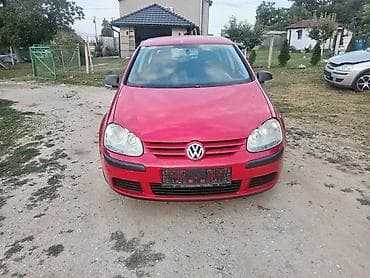 gumeni opanci cena: Volkswagen Golf V – hečbek, 5 vrata, crvena boja. Motor TDI dizel — 1