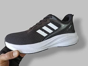 umbro patike: Adidas Runner / 2026

(41-46)
Cena: 3700 din 🎀
US🤍 — 3