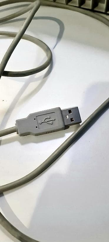 aparat za leb: HP DeskJet 3420 inkjet štampač. Štampač je ispravan i uredno se — 7