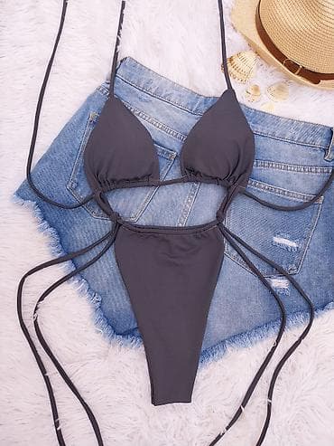 likra majice: Dvodijelni bikini set – tamnosiva boja Gornji deo kupaceg ima otvor — 2