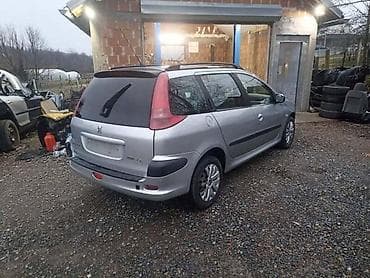 smart 4 vrata: BRANIK ZA PEUGEOT 206 | Originalni polovni delovi — 2