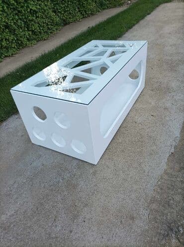 silikonske gumice za staklo na stolu: 100 x 50 visina 40cm . Medijapan 150e Bez stakla,doplata za — 2