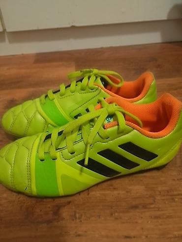 Oprema za skijanje: Kopacke ADIDAS br 34 gaziste 210 mm su u odlicnom stanju sa sitnim — 4