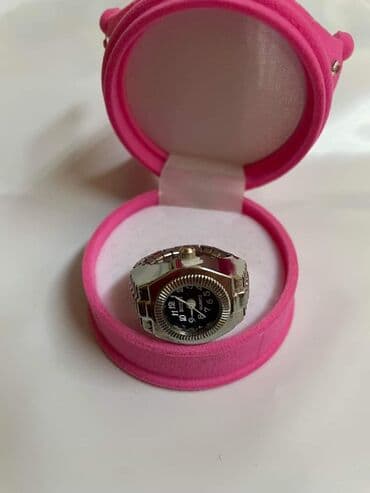 bvlgari prstenje: Prsten sat (Podesiv)
Cena:1000din — 16