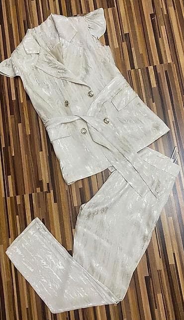 cipele sa platformom: Damski komplet – LARA BELLA, veličina EUR/USA/MEX 40 (proizvedeno u — 1