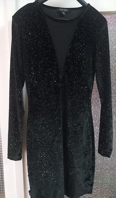 lacoste dzemper sa zipom: Crna mini haljina AMISU, veličina EU 38. - Materijal: mekani baršun sa — 2