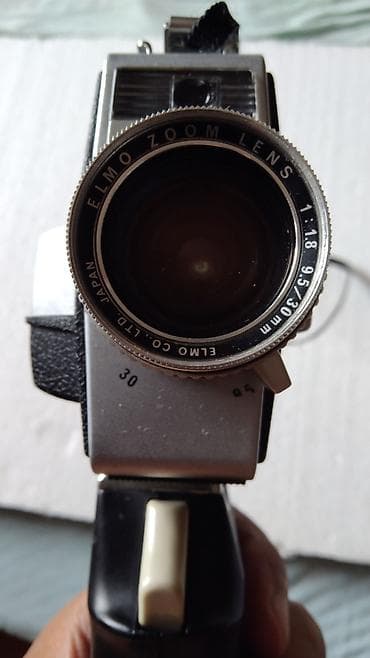 polovni televizori krusevac: Vintage ELMO Super 8mm filmska kamera (Japan), Potpuno ispravna - — 2