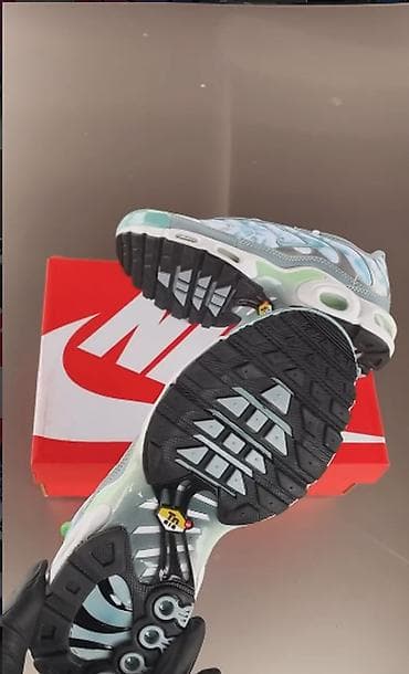 hugo patike: Nike air max tn tuned patike A klasa NOVO Novo Brojevi 36 do 41 fb — 3