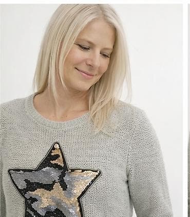 boss dzemper: Tanji džemper
Pamuk konac elastin
Odgovara Vel S
Povoljno, Sniženje — 2