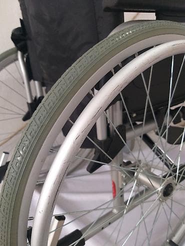 medicinski benzin lilly: Nemacka aluminijumska invalidska kolica cuvene marke BB, u veoma — 9