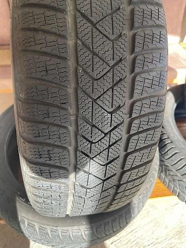 zena za pomoc u kuci beograd: Pirelli Scorpion Winter – set zimskih guma za 4x4/SUV vozila — 4