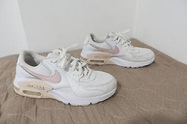 deichmann zenske patike: NIKE br 37 bez mana greskemala razlika od novih, kako vani tako — 5