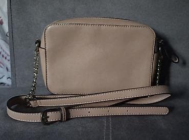 zenske torbe sinsay: Bež ženska crossbody torbica sa štepom i zlatnim detaljima *Torbica — 2