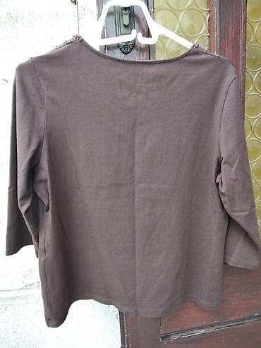 Shirts, blouses and tunics: Bluza – veličina M - Boja: tamno braon - Model: ravnog kroja, duži — 2