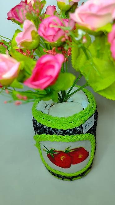 Prehrambeni proizvodi: Dekorativna aranžirana vaza sa veštačkim ružama - Ručno dekorisana — 4