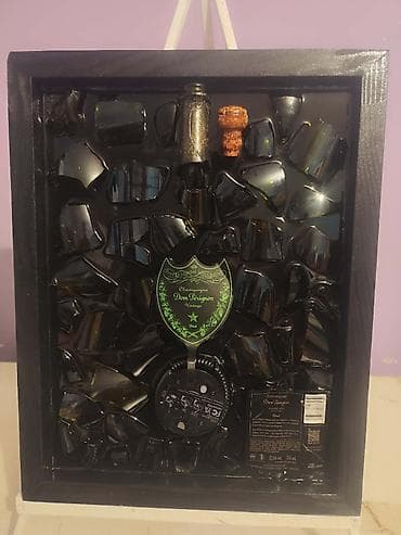 Epoxy slika Dom Peringnon Luminous U ponudi imam sliku od razbijene na lalafo.rs Epoxy slika Dom Peringnon Luminous U ponudi imam sliku od razbijene