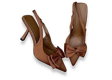 kroksice papuce: Elegantne ženske slingback štikle u boji karamela. Špicasti vrh — 1