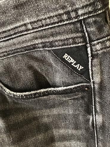 pantalone bez kaisa: Original Replay farmerice 32 98% cotton 2% elastin Polustruk 44cm — 3