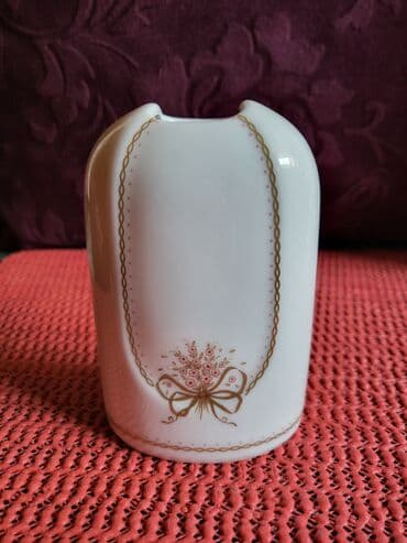 porcelanske solje za caj: Porcelanska nova vazica Eschenbach Bavaria 70te. Visina. 10cm — 2