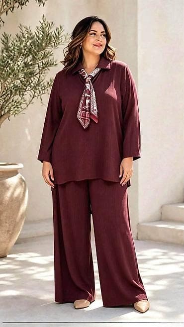 commense clothing: Big size model
Veličine: XL 2XL 3XL
Cena: 3600 dinara — 3