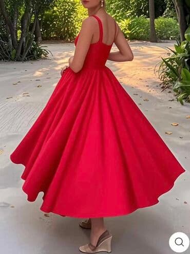 Color - Red, Evening, With the straps