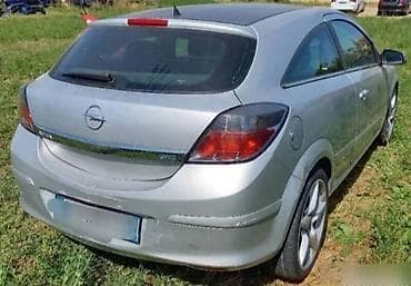 cheap cars: OPEL ASTRA H GTC 2008. GOD. - KOMPLETAN AUTO U DELOVIMA | 1.7 92KW — 3