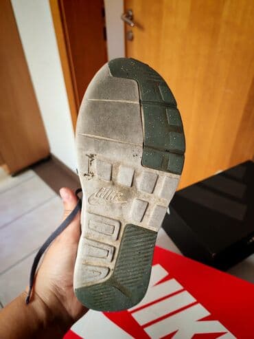 Patike: Patike, Nike — 4