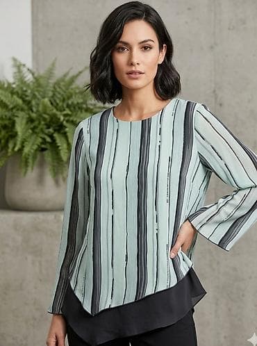 Ženska bluza sa printom pruga - Model: lagana, lepršava bluza sa