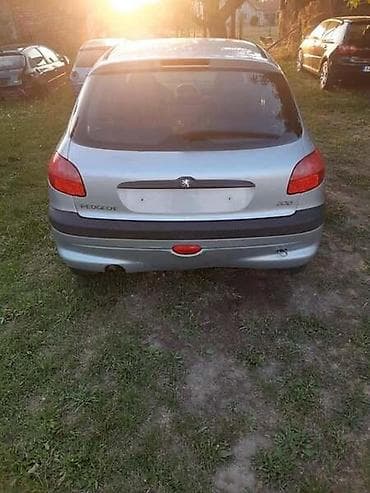 seat ibiza: DELOVI ZA PEUGEOT 206 2002. GOD. | Peugeot 206 1.4 benzin 8v.Auto se — 5