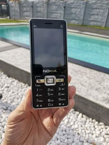 Mobilni telefon pogodan za strije osobe sa velikim ekranom, veliki