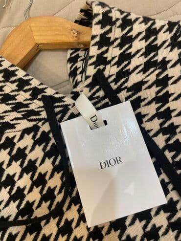 Women's Clothing: Dior, One size, color - Beige — 2