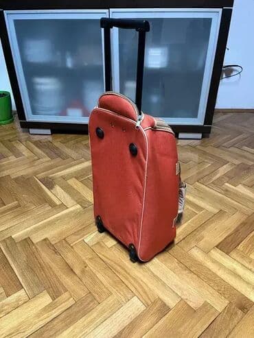 ck gace: Suitcase set — 8