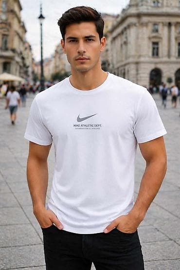 kiton majice: Men's T-shirt Nike, bоја - Crna — 3