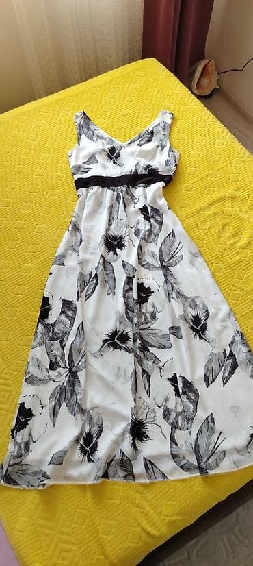 torbe alex max: Prelepa maxi haljina brenda H&M, vel 42 ili L/XL, zakopčava se sa — 3