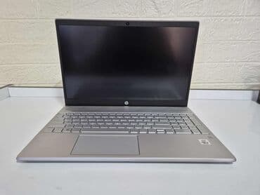 Venčanice i aksesoari: Hp 15 ispravan laptop sa instaliranim Win11 procesor: AMD Ryzen — 4