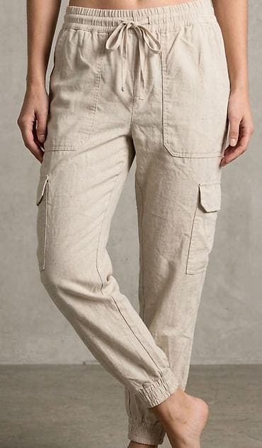 Ženske cargo jogger pantalone – bež/peščana boja - Kroj: jogger sa