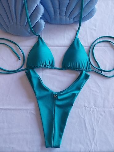 set prstenja: Ženski bikini set – trougao top + V-cut gaćice s ukrasnim leptirićem — 3