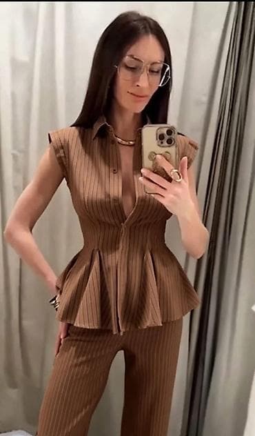 kosem: Ženski komplet sa prugama – bluza sa peplum krojem i pantalone - — 6