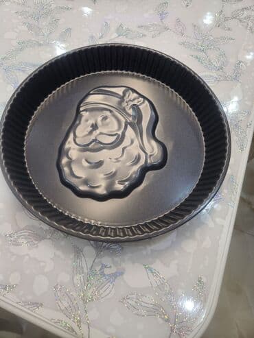 4 činije novi sad: Kalupi za torte i kolače – okrugli plehovi sa reljefnim motivima: - — 5