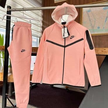 nike trenerka xs: Moderna uniseks trenerka sa kapuljačom, idealna za sport i slobodno — 2
