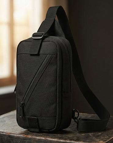 Uniseks crossbody/torbica preko ramena – crna, kompaktna i