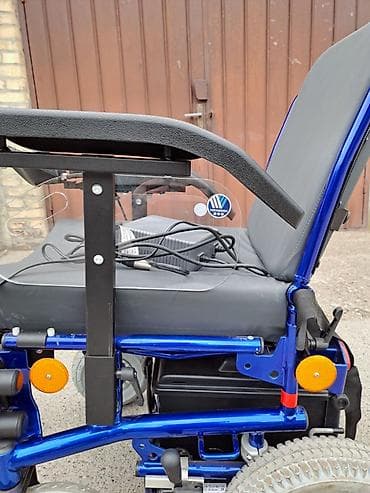 inhalator za bebe: Elektromotorna invalidska kolica – džojstik upravljanje - Kompaktna — 9