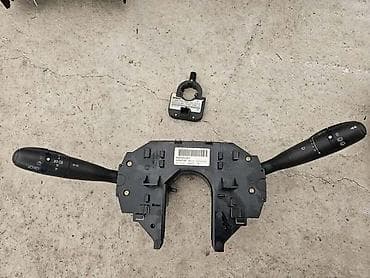 RUCICA VOLANA ZA CITROEN C4 OD 2002. DO 2008. GOD na lalafo.rs RUCICA VOLANA ZA CITROEN C4 OD 2002. DO 2008. GOD