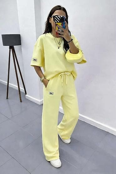 Kućna odeća: Kompleti
Cena 3600
Uni vel.
V30 — 2