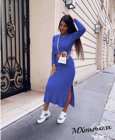 crveni komplet: Komplet: 2100dinara — 3