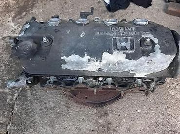 sa staklom: GLAVA MOTORA HONDA CIVIC CRX 16V 1BREGASTA | Kompletna dobro stanje — 2