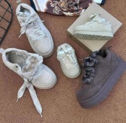 Tople dečije cipele Opis: - Udobne i tople cipele za decu, idealne za